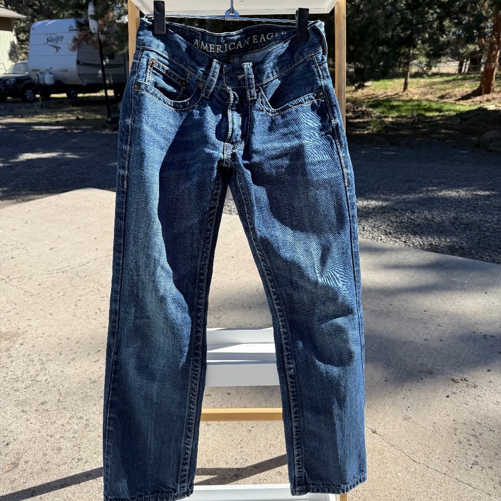 Ladies American Eagle low rise boot cut jeans size 26/28